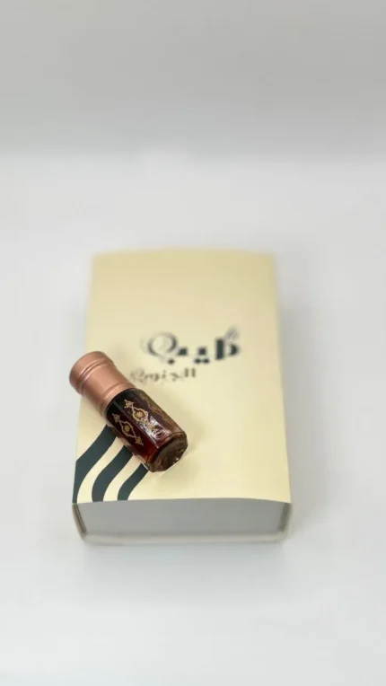 دهن عود كمبودي معتق